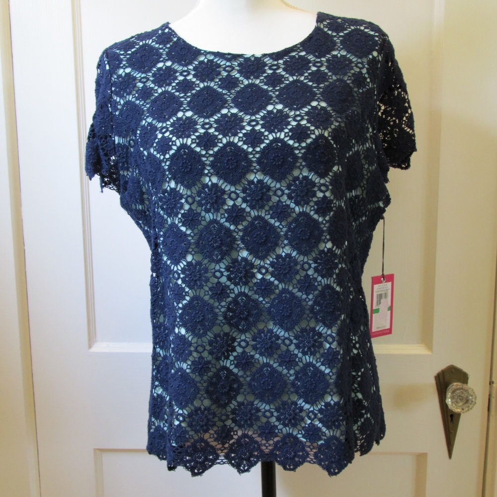 Vince Camuto Large Navy/Seafoam Green Lace Top